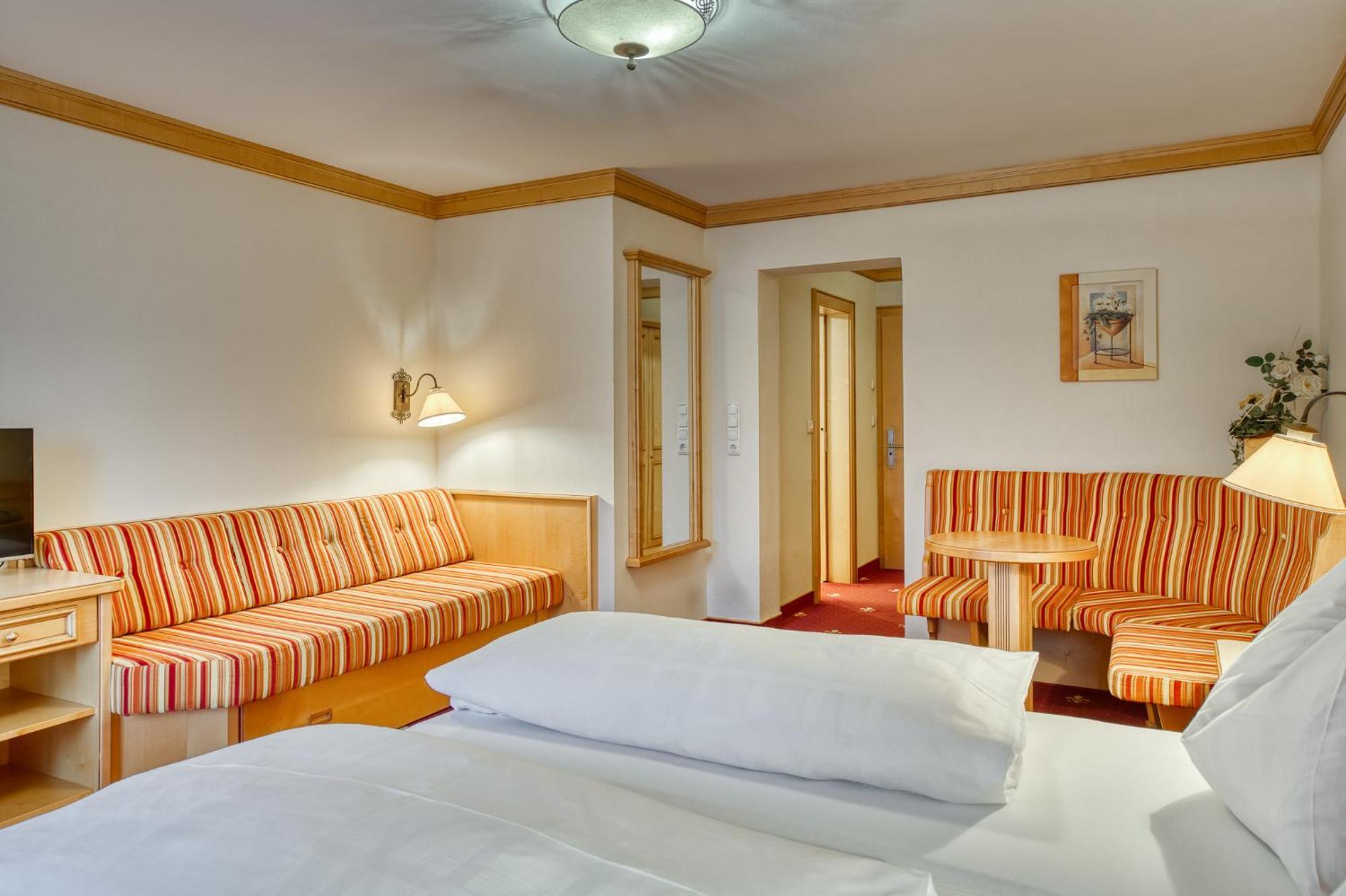 Hotel Alte Post Fieberbrunn Chambre photo